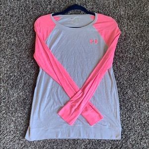 Under Armoir semi fitted long sleeve